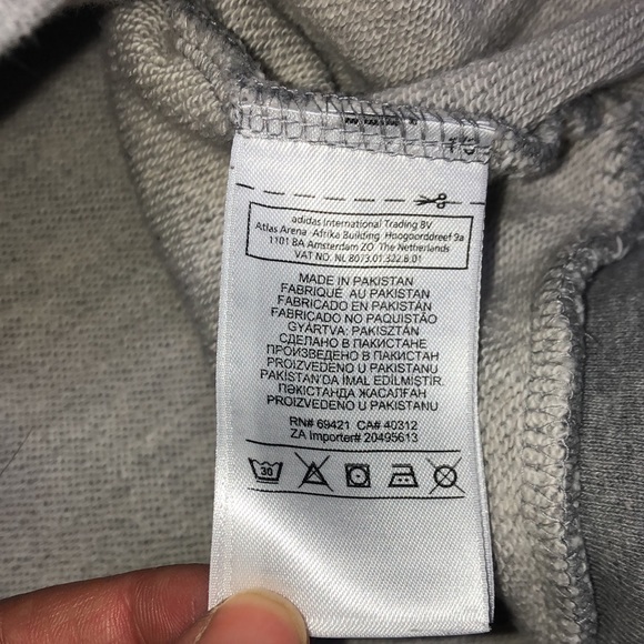 EUC Reebok Size L Sweatshirt - Picture 6 of 15